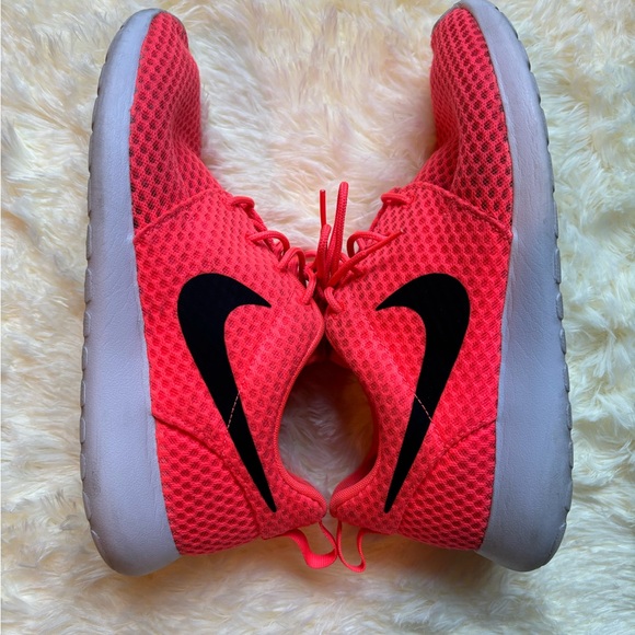 Nike Roshe One Hot Lava Mesh Lightweight Breathable Athletic Sneakers Men’s 8.5 - Picture 3 of 6